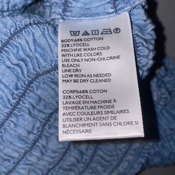 NWOT BDG URBAN OUTFITTERS Smocked Cottagecore Cap Sleeve Chambray Crop Top Small - Picture 4 of 5